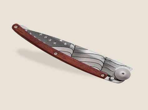 Deejo 37g, Coral wood / Stars & Stripes