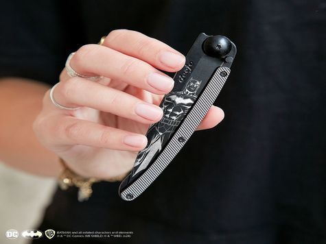 Deejo 37g, Dark grey aluminum / The Batman