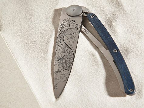 Deejo 37g, Blue Beech Wood / Fish