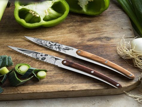 2 Deejo Paring Knives, Olive and Coral wood / Dandy and Latino