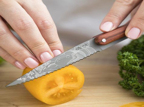 2 Deejo paring knives, Olive and Coral wood / Japonese