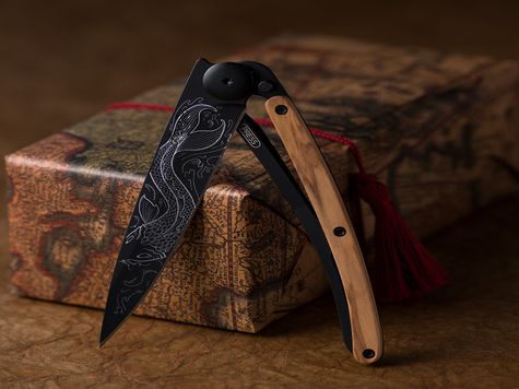 Deejo 37g, Olive Wood / Pisces