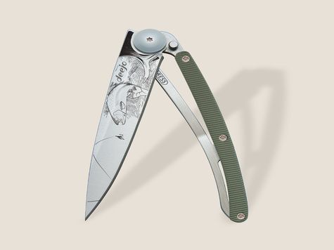 Deejo 37g, Green khaki aluminum / Trout
