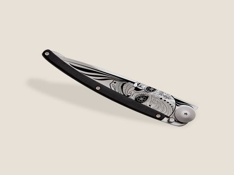 Deejo 37g, Ebony / Latino skull
