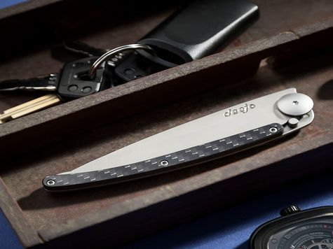 Deejo 37g, Carbon fiber