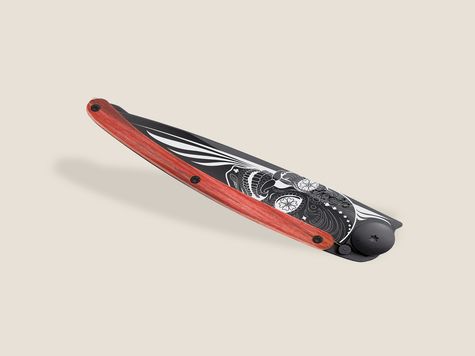 Deejo 37g, Red beech wood / Latino Skull