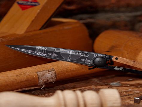 Deejo 37g, Olive Wood / Libra