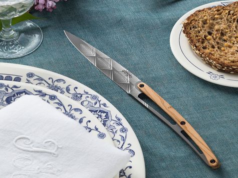 4 Deejo Steak knives, Olive wood / Art Déco