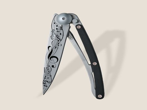 Deejo 27g, Ebony / Score